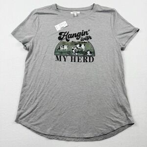 Maurices Women's Graphic T-Shirt Size M Gray "Hangin' With My Herd" Cow Tee